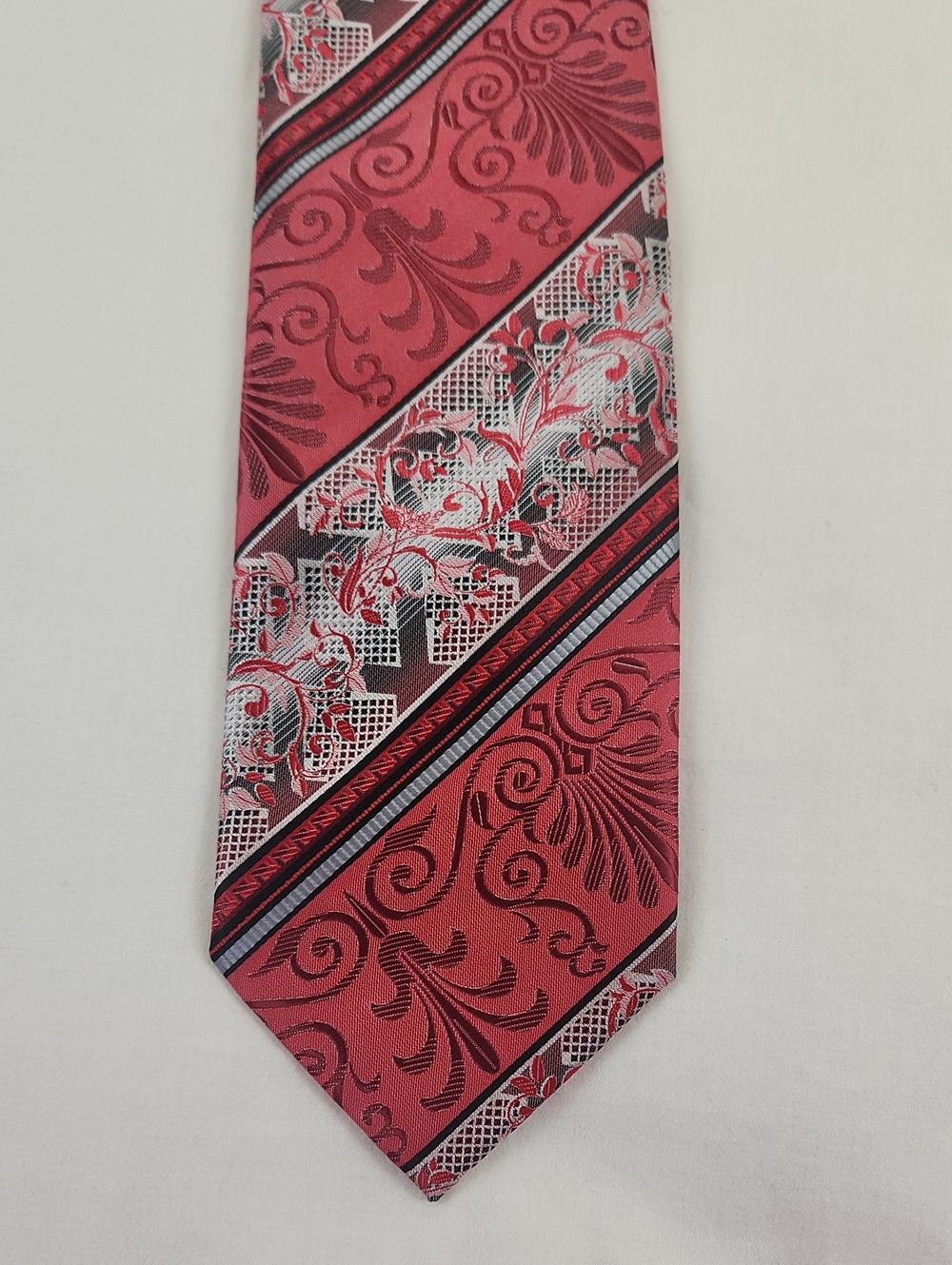 Classic Red Floral-Stripe Men's Tie